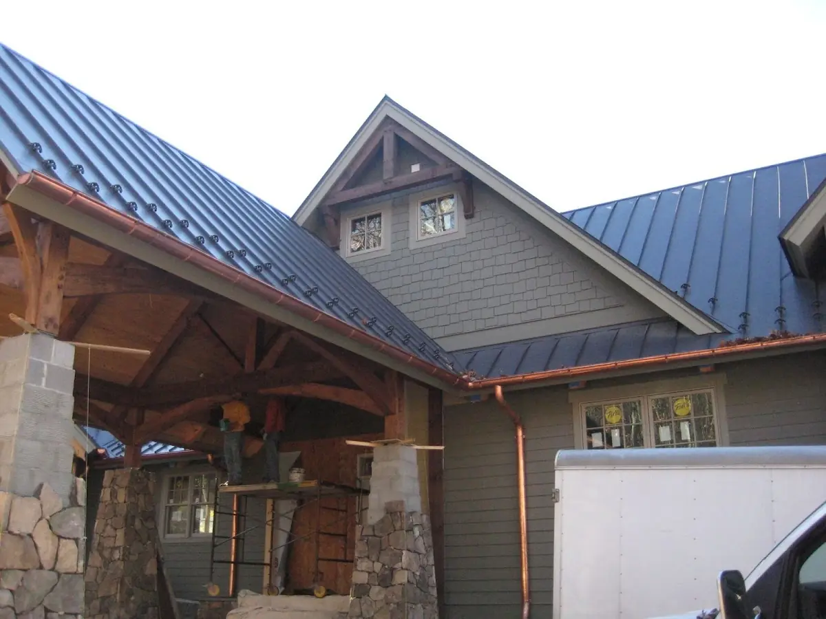 Craftsman Roofing team delivering quality roofing work in Gateway District
